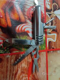 COLTELLO MULTIUSO 