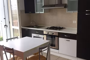 TRILOCALE IN VIA BERTOLA: CENTRO A TORINO