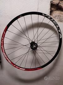 COPPIA CERCHI VUELTA 26*

HYPERLITE PLUS

