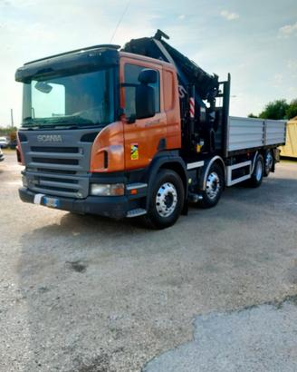 Scania P420 4 assi con gru Hiab 422 + jib