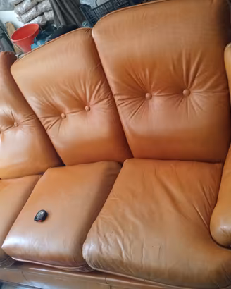Divano in pelle, lunghezza 2+ metri