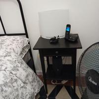 Letto armadietto e comodino neri