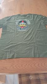 t-shirt  con  stampa 