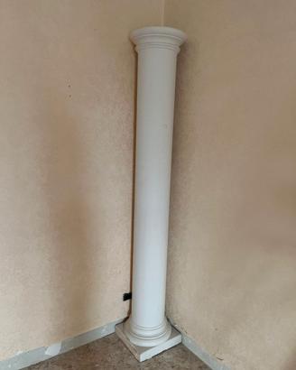 Colonna da arredo in ferro