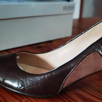SCARPE DONNA "GUESS", N. 37
