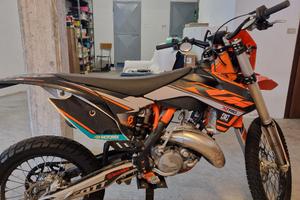 ktm 125 