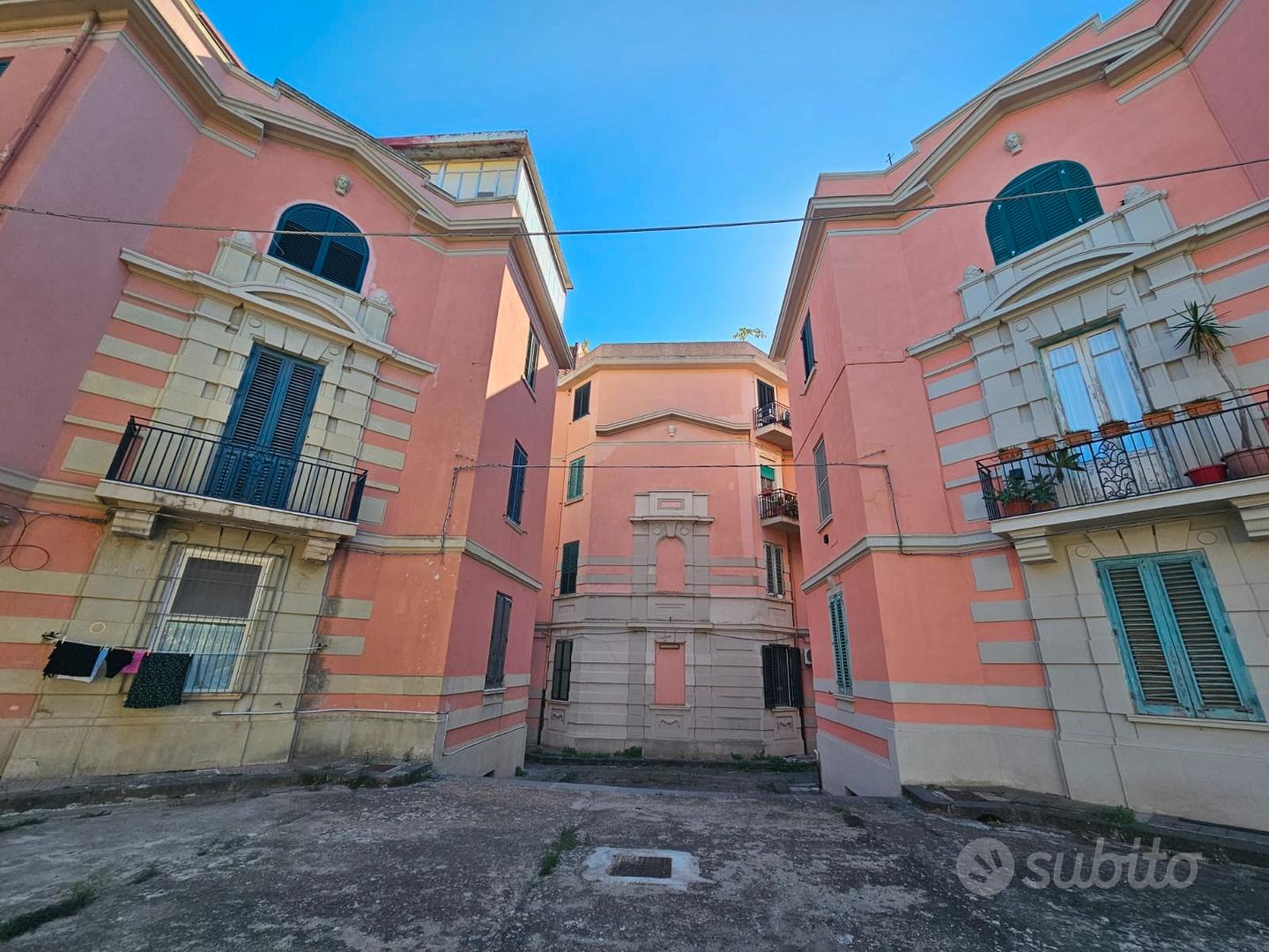 Viale Regina Elena, comodo quadrivani con cantina - Vista 3