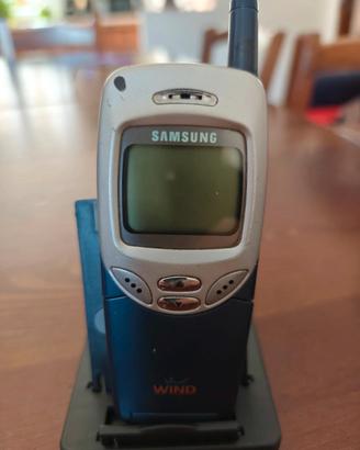 Telefono Samsung SGH-R200s vintage 