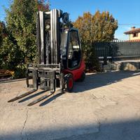 S142 Muletto Linde 30 q alzata libera