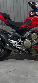 Scarico Akrapovič  per ducati streetfaiter  V4