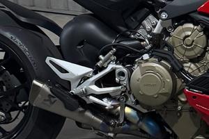 Scarico Akrapovič  per ducati streetfaiter  V4