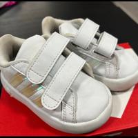 Scarpe bambina Adidas misura 20