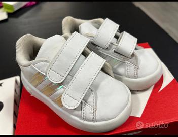 Scarpe bambina Adidas misura 20