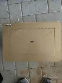 Cassaforte da muro 23x35 profondità 20