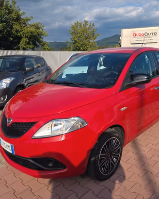 Lancia Ypsilon 1.2 69CV perfetta e garantita 12M