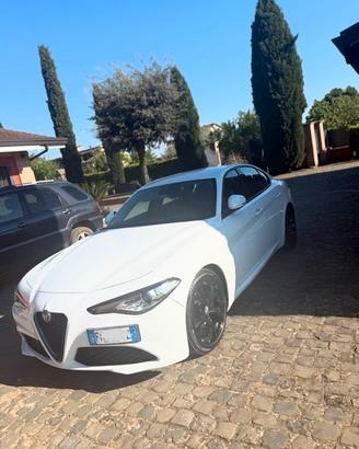 Giulia 2.2 180 cv 2016 business sport
