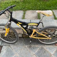 Bici MTB biammortizzata BULL