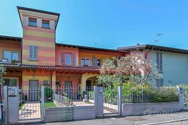 Appartamento di 125 m² con 3 locali e box auto dop