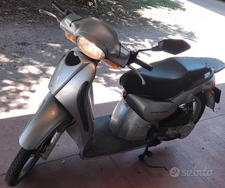 Scarabeo 50 4T