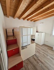 Cameretta 2 letti soppalco Moretti letto castello