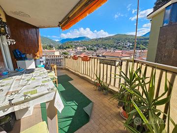 Via Dante: 2/3 CAMERE CON TERRAZZO e GARAGE