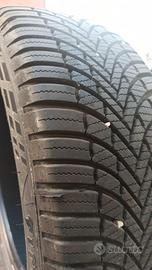 Pneumatici 4 stagioni 