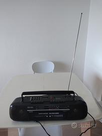 Sanyo radio portatile vintage 