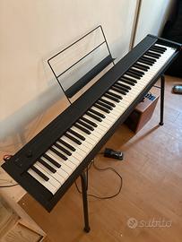 Korg D1 + stand originale