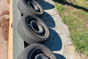 4 cerchi ferro a 4 fori R15