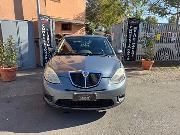 Lancia Ypsilon 1.2 Argento