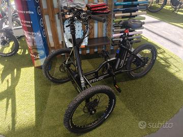 Bicicletta Etnnic a tre ruote elettrica