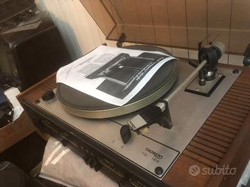 Thorens giradischi  con amplificatore e casse