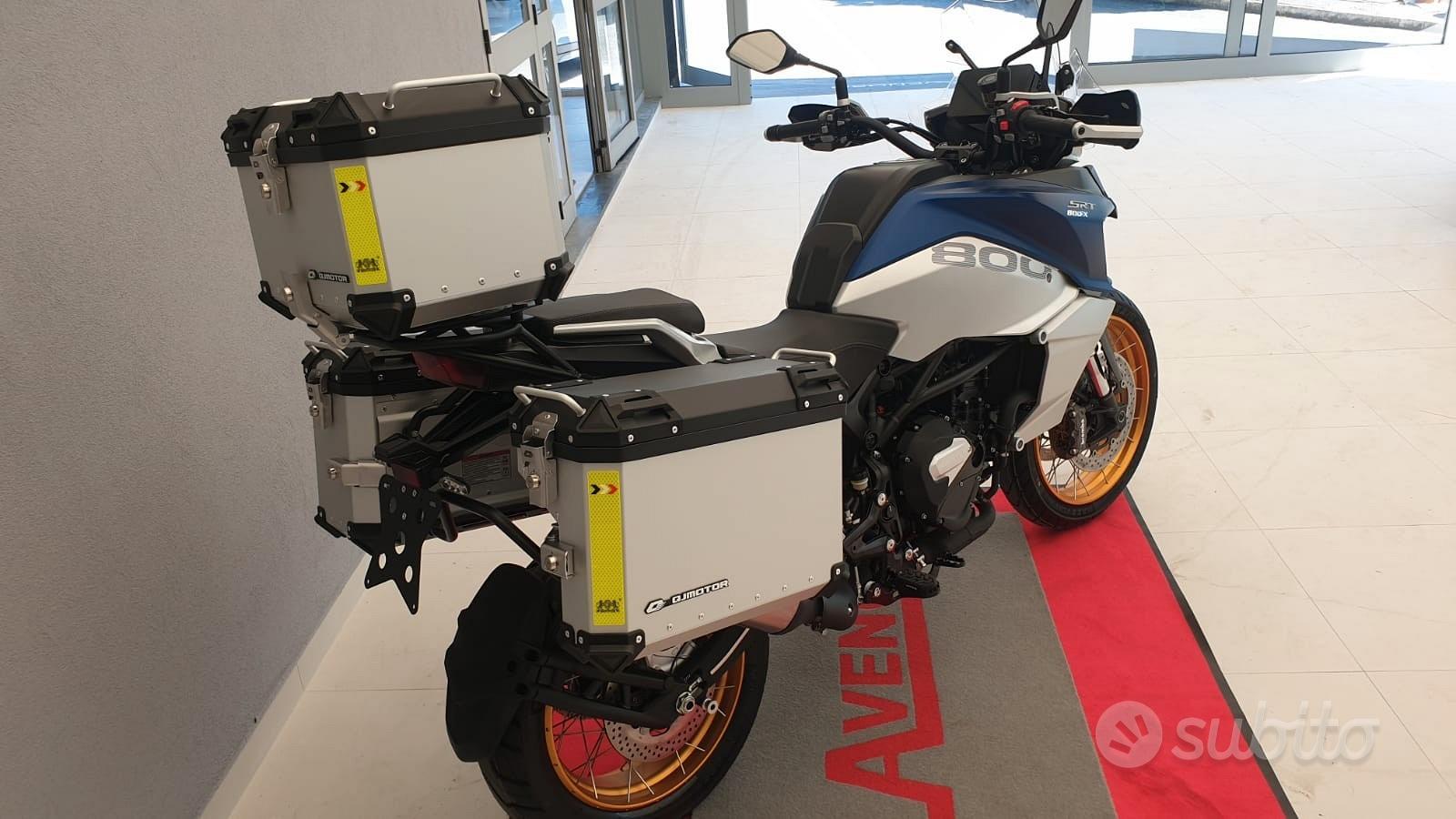 AMBOOT : Telo moto pronto da appendere con scatola per ciclomotore a due  [QBC-L-BOX]