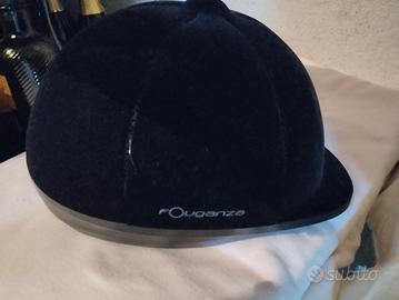 Cappello da equitazione Decathlon 