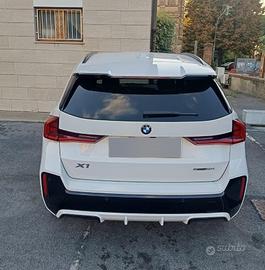 BMW X1 18i M SPORT