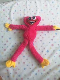  Pupazzo Huggy Wuggy fucsia