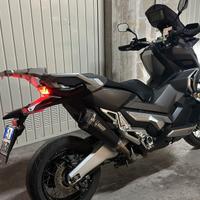 X-Adv 750 Desert Trak
