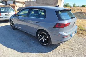 Golf 8 2.0 150 cv