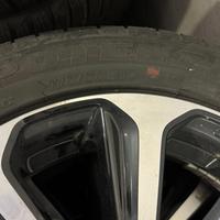 4 gome bridgestone + cerchi Mitsubishi