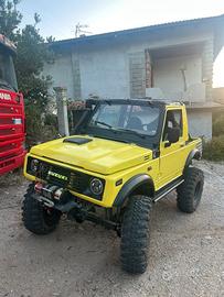 Suzuki samurai