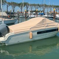 Barca capoforte cx240