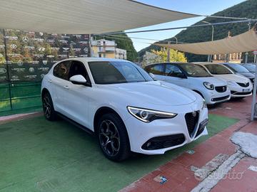 Alfa Romeo Stelvio 2.2 Turbodiesel 190 CV AT8 Q4