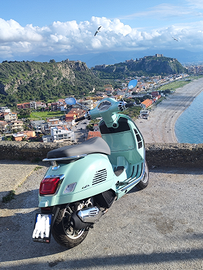 Vespa GTS