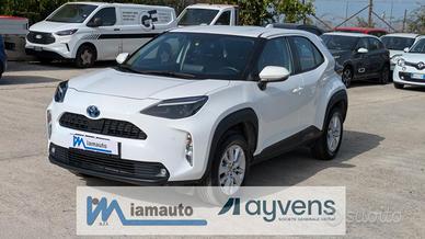 TOYOTA Yaris Cross Hybrid FWD Business 1.5cc 116