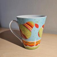 Tazza con pere colorate