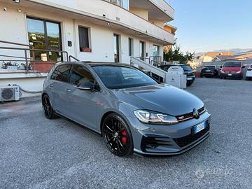 Volkswagen Golf GTI 2.0 TSI TCR DSG 5p. BlueMotion