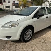 Fiat Grande Punto 1.3 MJT 75 CV 5 porte Dynamic