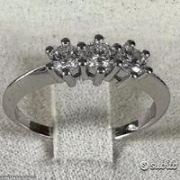 ANELLO TRILOGY ORO 18kt. E DIAMANTI NATURALI 0,52