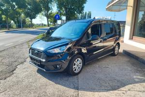 Ford Grand Tourneo Gancio Traino 7 Posti Euro 6