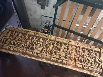 Pannello decorativo orientale intagliato